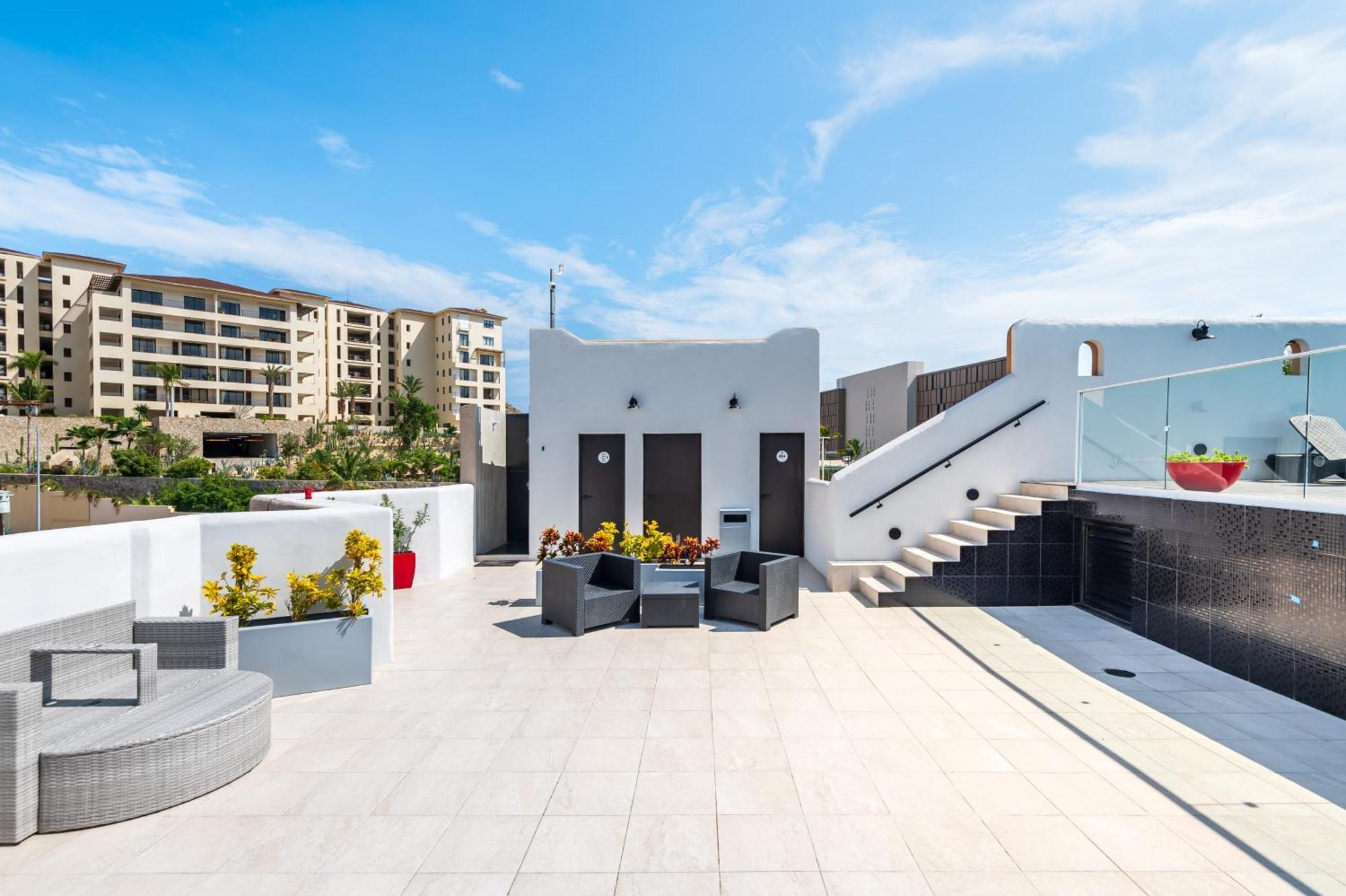 Marina Cabo Plaza Town & Beach Condos Кабо-Сан-Лукас Экстерьер фото