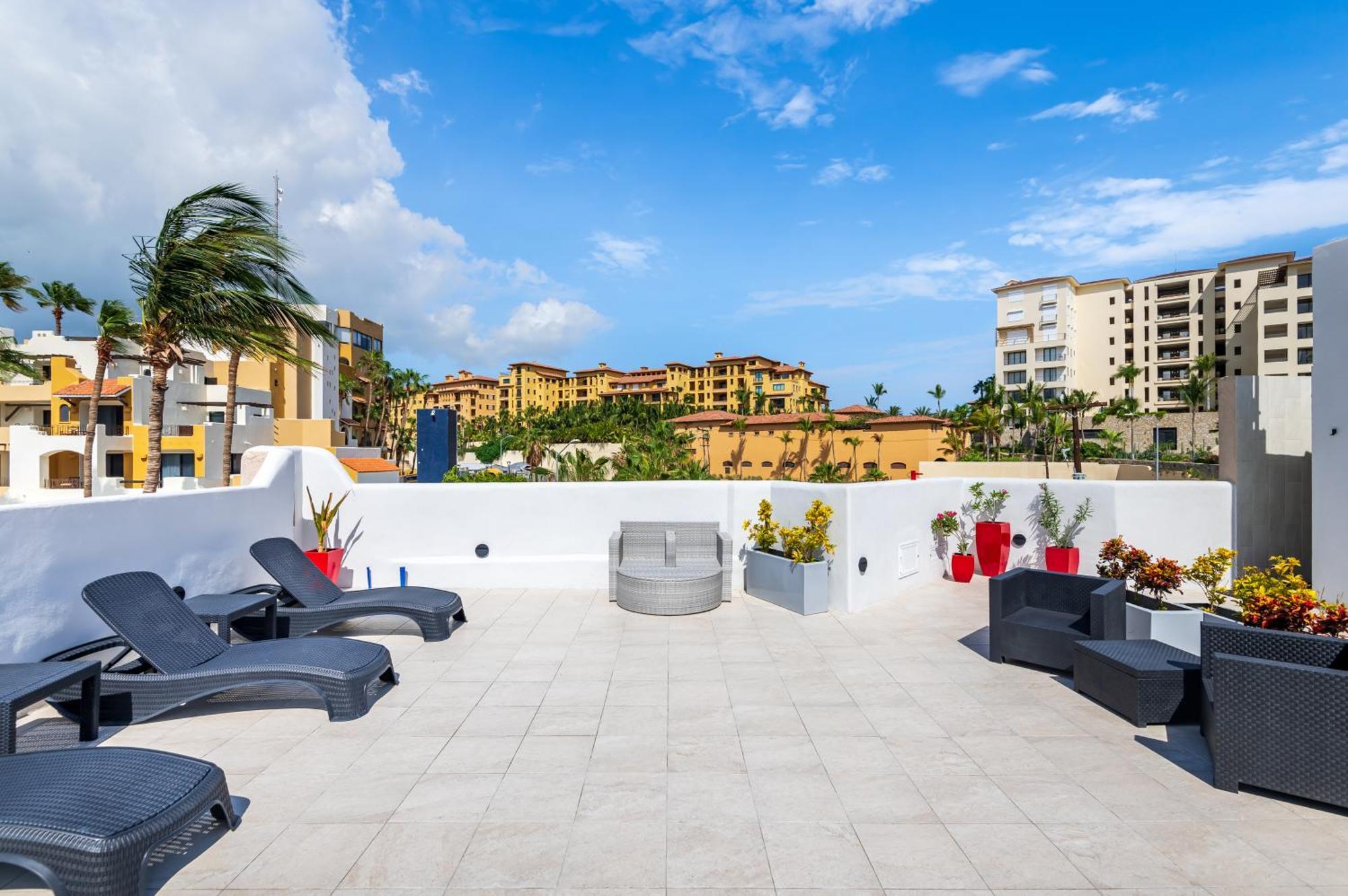 Marina Cabo Plaza Town & Beach Condos Кабо-Сан-Лукас Экстерьер фото